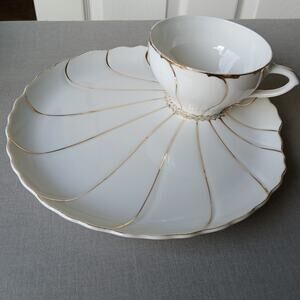 Inarco INA5 set of teacup & snack plate replacement porcelain china gold